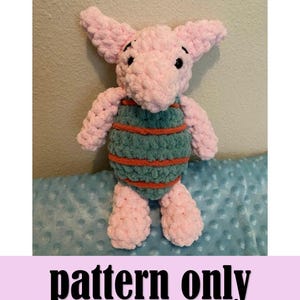 Classic Piglet Crochet Plush Toy Pattern