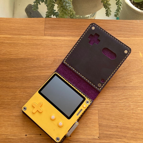 Panic Playdate handmade leather case - Purple