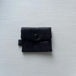 Kleines Münz Portmonee Geldbeutel Schlüsselanhänger schwarz glänzend mit Druckknopf Cocktailstoff Geschenkidee