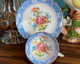 Vintage Rosina Tea Cup & Saucer, Cornflower Blue, Pattern 4871, Lace Border, Hand Painted Flowers, Gold Accents, Bone China, England