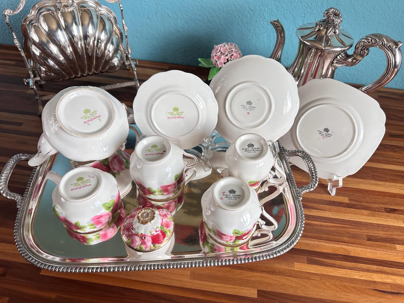 Royal Albert 