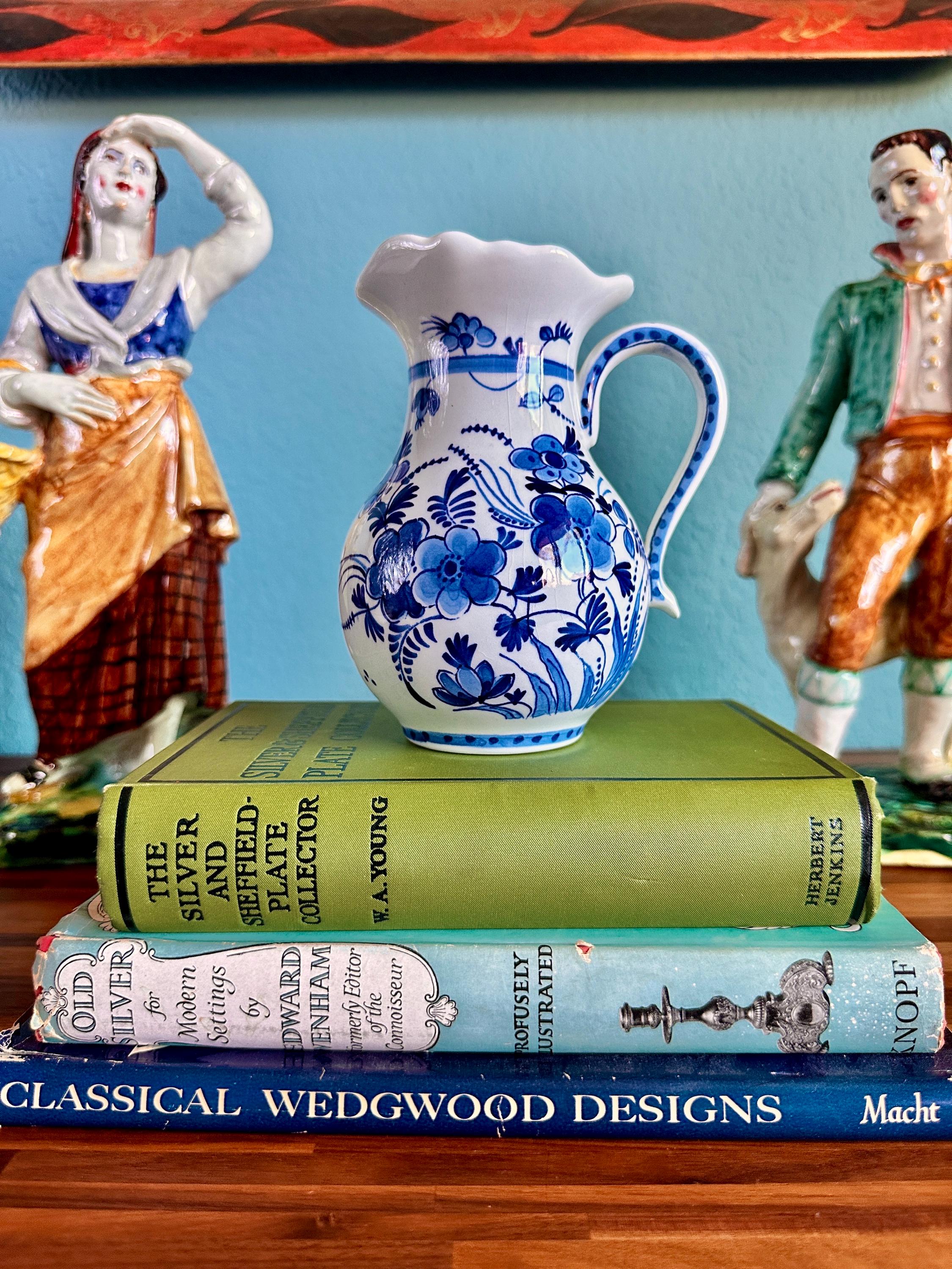 KONINKLIJKE PORCELEYNE FLES 花柄陶磁器 Royal Delft De Porceleyne Fles, 12oz, Creamer Jug Vase