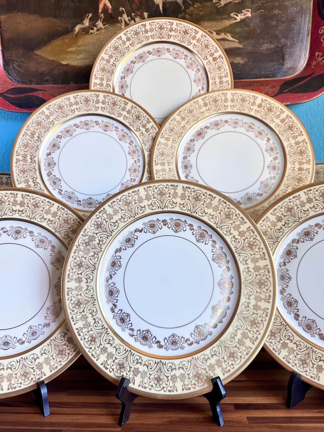 Set of 11 W.A. Pickard Dinner Service Plates, Gold Brocade Pattern