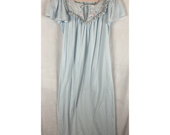Vintage Miss Elaine Size S Light Blue Cap Sleeve Embroidered Front Nightgown USA
