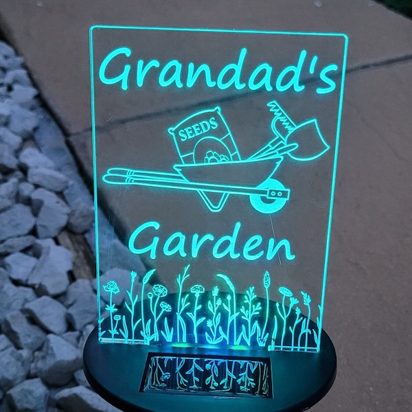 Solar Powered Garden LED light Personalised Solar Powered Engraved Dad Grandad Mum