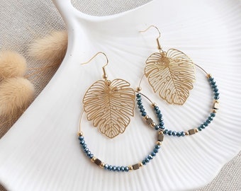 ALISSA hoop earrings with faceted glass beads and stainless steel monstera leaf print