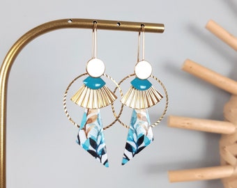 Boucles d'oreilles LUCIE breloque dorée géométrique, papier japonais verni et sequin émaillé bleu turquoise