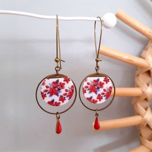 Earrings NOËLLIA Japanese paper and red enamelled sequin