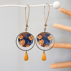 MILA earrings in Japanese paper and mustard yellow or midnight blue enameled sequin Yellow