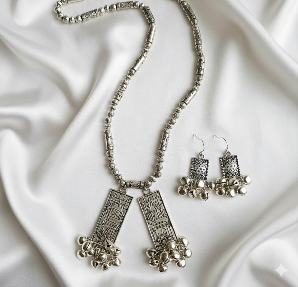小物 silver design chain bell motif arabesque 小物 silver design chain bell motif arabesque 小物 silver design