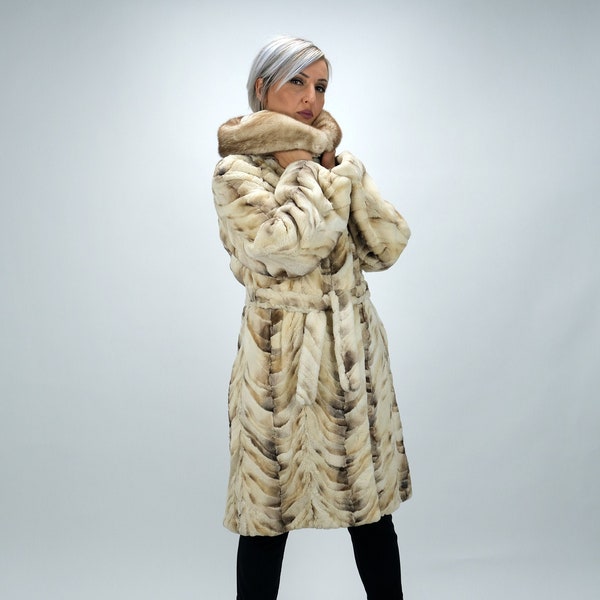 Real fur mink sheared sections goldwhite hooded coat / natural mink fur / vizon pelts / luxury gift / classic style / exclusive design