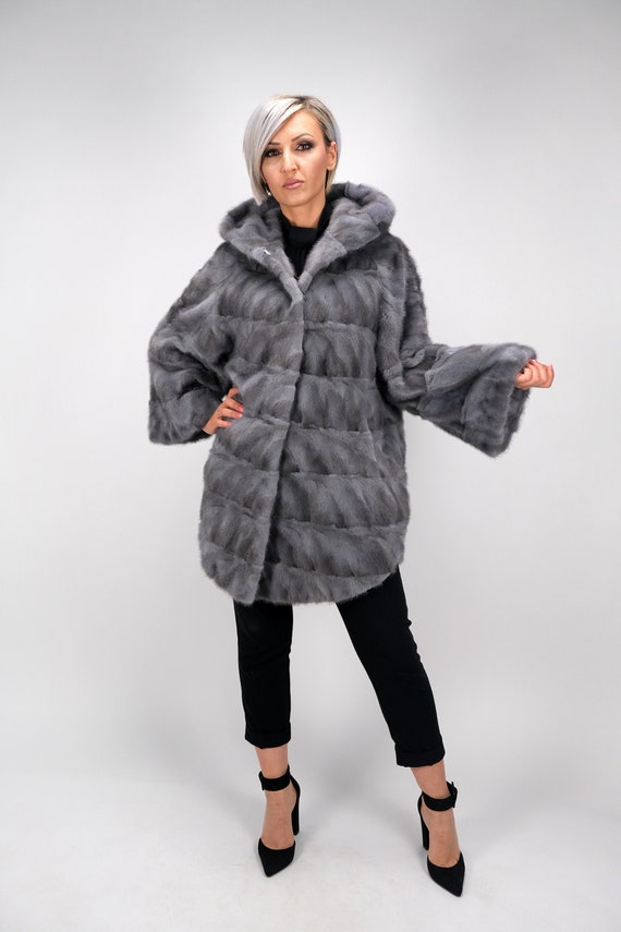 Real Fur Mink Grafite Sections Hooded Half Coat / Natural Mink Fur 