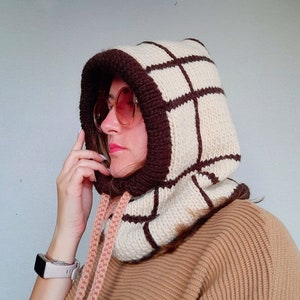 color block winter hood / chunky knit / wool hat balaclava / scarf with hood / winter hats / pixie hood / cowl scarf image 1