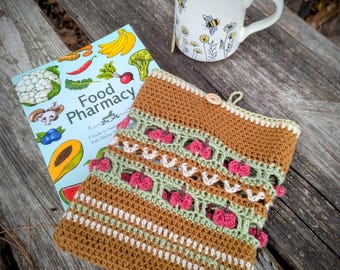 Crochet Apple Book Cover Pattern, Cottagecore Tutorial (PDF File)