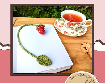 Crochet Strawberry Bookmark Pattern / Kawaii Book Accessory / Beginner Crochet Instructions/ Strawberry Cute Accessory/ PDF download file