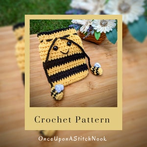 Crochet Small Bumblebee Bag Pattern / Cottagecore Wedding/ Intermediate Crochet Instructions/ Bee Sachet/ PDF download file