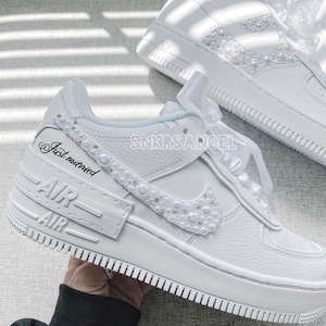 nike air force 1 iridescent pearl