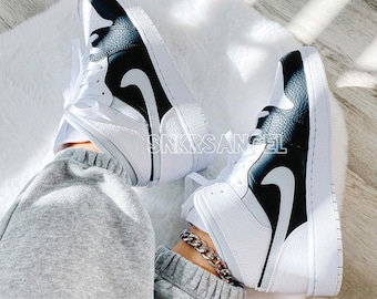 Zapatillas Nike Air Jordan 1 Mid personalizadas en gris y negro