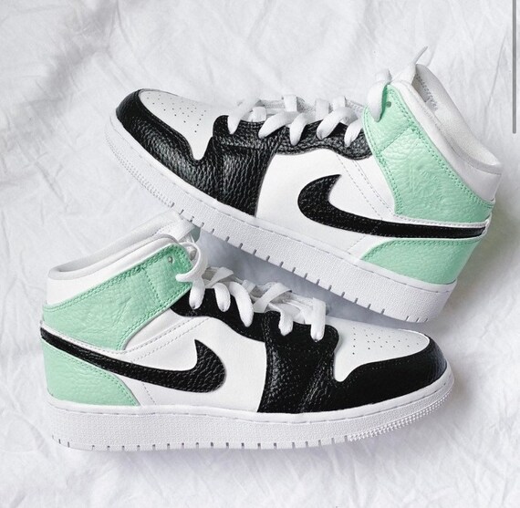 custom nike mids