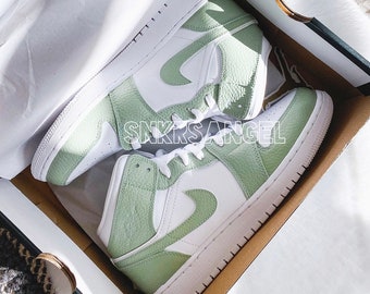 Nike Air Jordan 1 Mid Sage Green Aguacate personalizadas