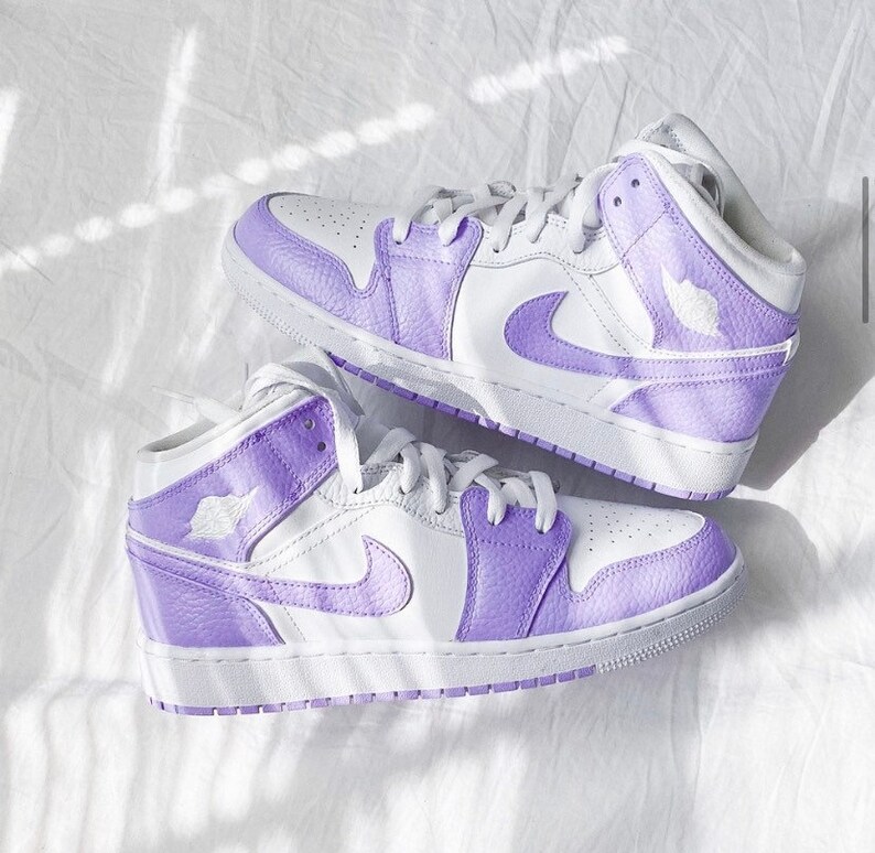 lilac purple shoes
