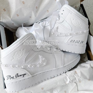 Buy Swarovski Jordan 1 Online In India Etsy India