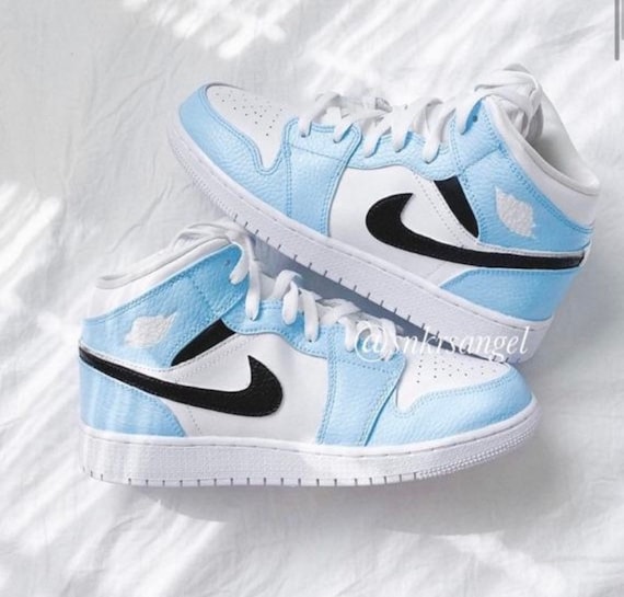Air Jordan 1 Mid Custom zapatillas nike de mujer Azul claro | Etsy España
