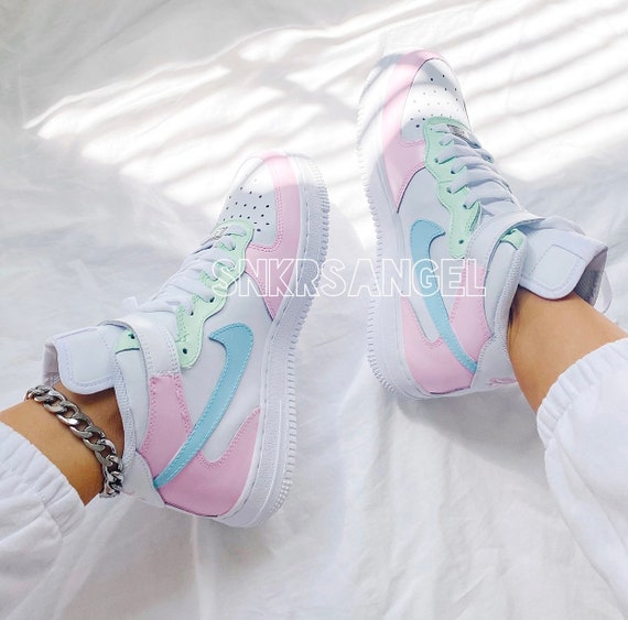 PINK PASTEL NIKE AIR FORCE 1