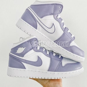 Custom nike air jordan 1 mid dark purple,lilac sneakers