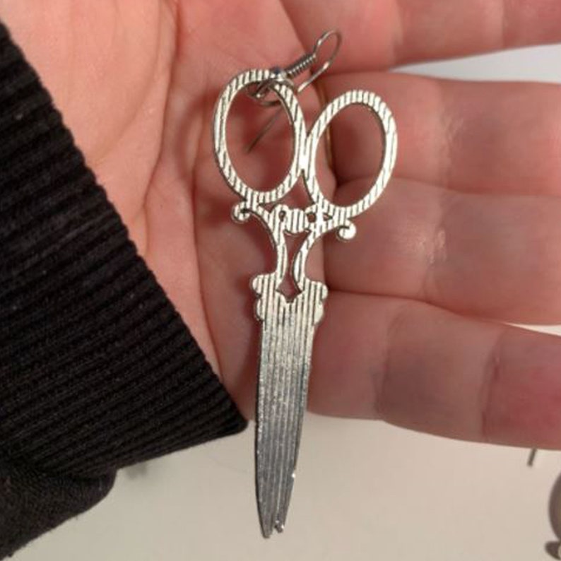 Sewing Scissors Hairdresser Shears Drop Earring Antiqued Silver Earrings Scissor Earrings