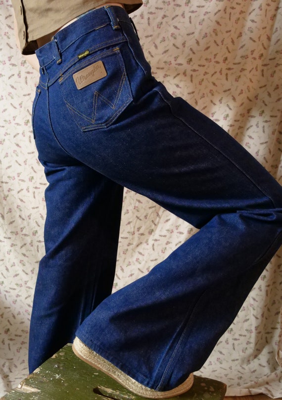 Vintage Wrangler Bell Bottom Jeans 70s Rag Doll Wranglers Big Bells Women's  M 31 Inch Waist Wide Leg Flare Jean Retro Sustainable Rare Denim -   Canada