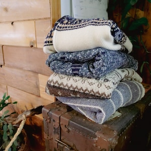 MYSTERY / SURPRISE / Patterned Grandpa Sweater / Two Sizes Slouchy Unisex M & Slouchy Unisex L / Thrifted Pullover / Funky Retro Fall Knit