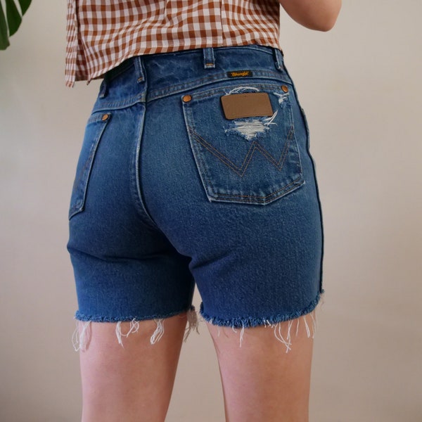 Short en jean Wrangler vintage pour femmes M US 6 Boyfriend Style coupé à la main en denim retravaillé en détresse 100 % coton Wranglers Jeans durable