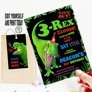 Faire-part trois rex garçons, carte d'anniversaire Roar Trex pour le 3e anniversaire, modèle modifiable dinosaure vert 3-rex, téléchargement immédiat Corjl, étiquette gratuite incluse.