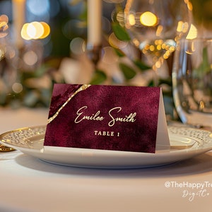 Marque-places GRACE bordeaux et or, cartes tente marron or, cartes places assises wrapper rouge or, modèle de 3,5 x 2 pouces tente et cartes plates