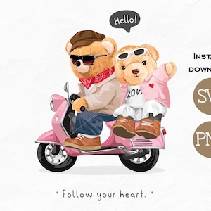 Linda pareja de muñecas de oso montando scooter rosa SVG PNG / DTG Impresión / Descarga instantánea / Descarga de archivos digitales de sublimación de camisetas
