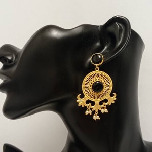 black onyx lotus earring and openwork circle,artisan stud dangle gemstone chandelier earrings, geometric earrings ,tiny pearl earrings