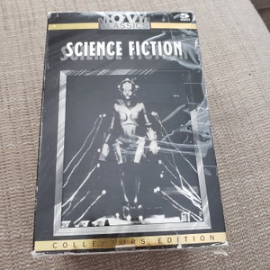 VHS boxed set of 5 tapes Movie Classics Science Fiction Collectors Edition