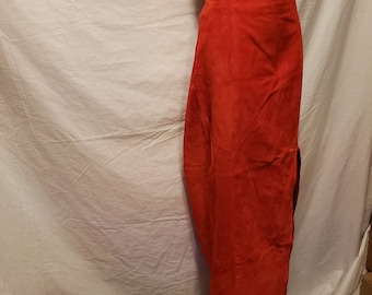 Vintage red suede ladies long skirt. Lined. Size 12 made by Danier leather