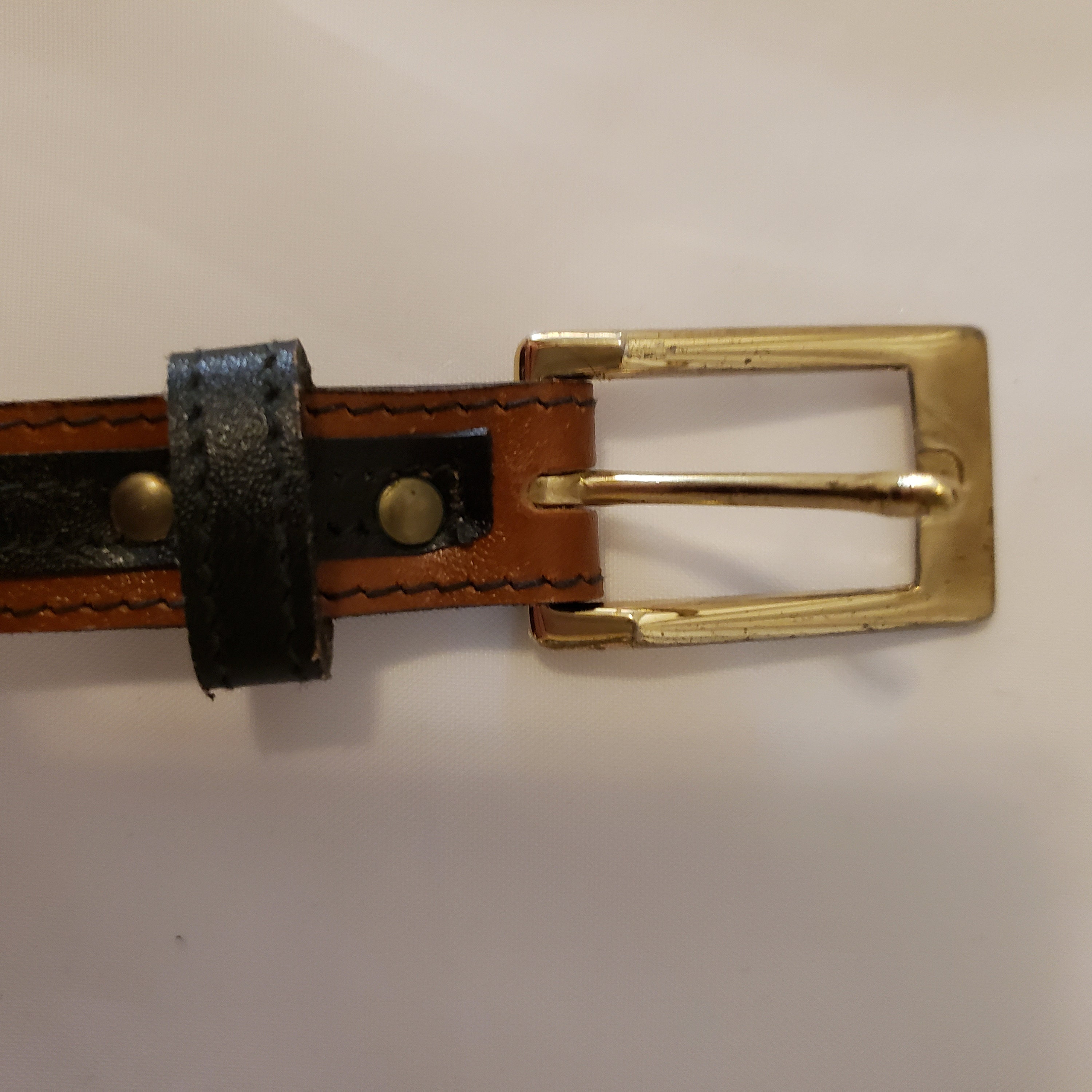 12 Various Ladies Belts - selling as a group. Selling Women main image 3