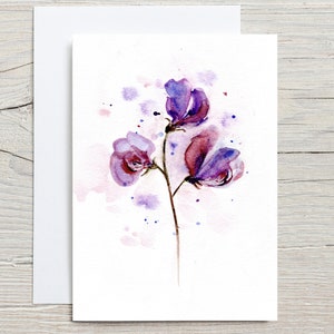 Carte de tige de pois de senteur, peinture de pois de senteur, carte botanique de pois de senteur, carte d'anniversaire de fleurs de pois de senteur bleu et violet