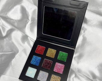 Paleta de sombras de ojos: tonos brillantes y neutros / Paleta de maquillaje glamuroso de larga duración