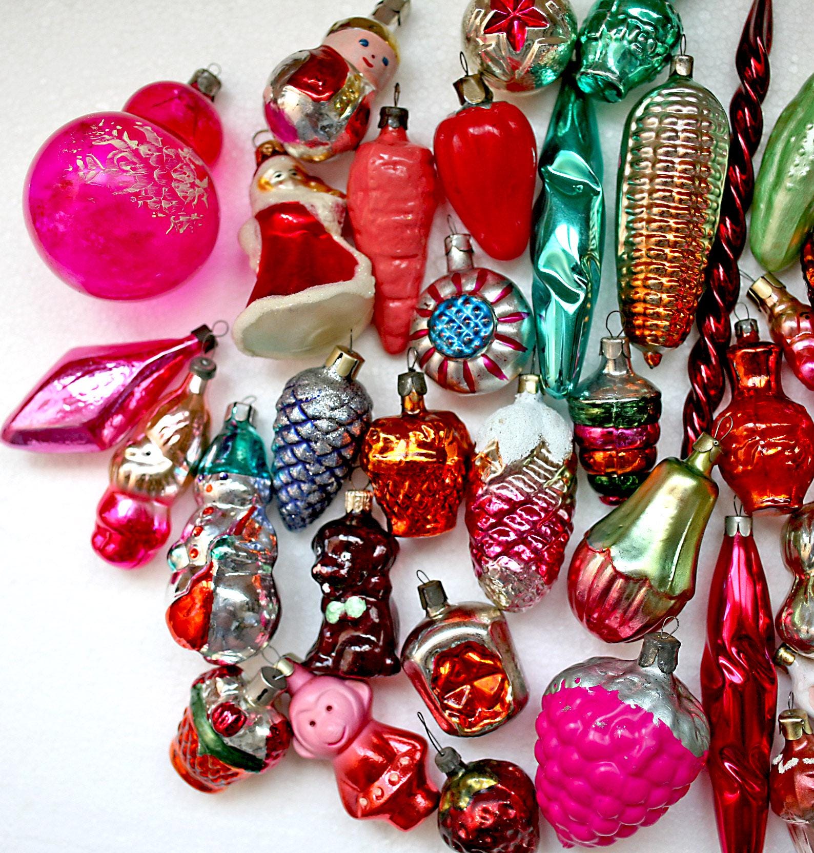 ソビエト クリスマスオーナメント 苺の女の子 ガラスオーナメント