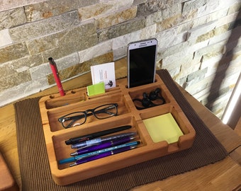 Desk organizer with pen, cell phone, small headphone and note holder