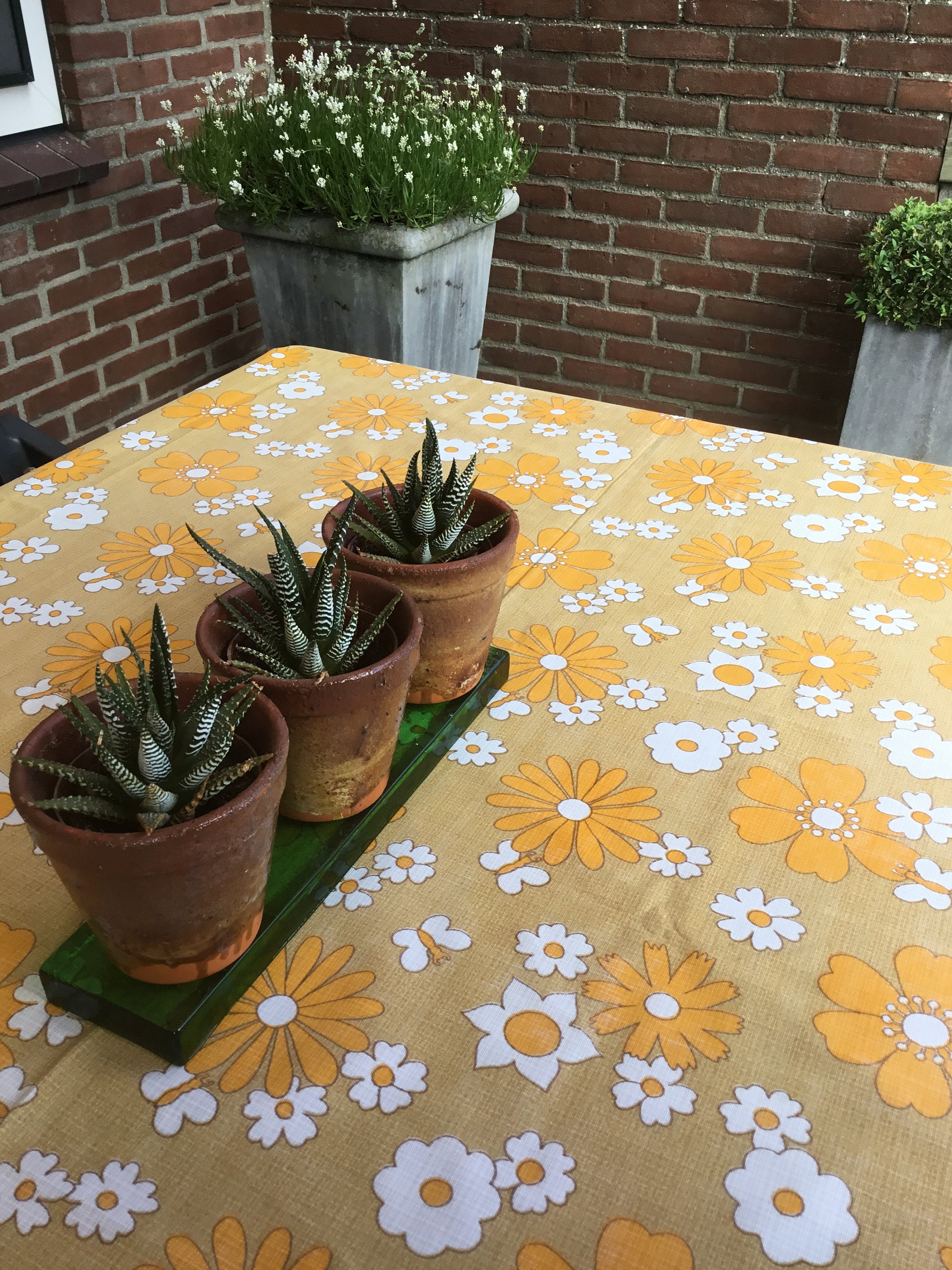 Typische 1960er Jahre Tischdecke aus gewebtem Stoff in der | Etsy