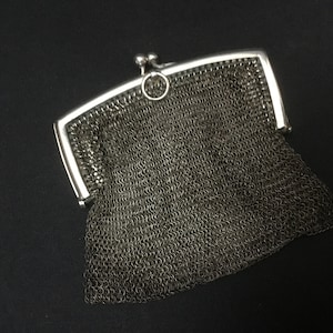 Monedero francés, monedero de plata antigua con dos compartimentos, soporte de plata sólido con sello francés y bolsa de alambre de plata tejida