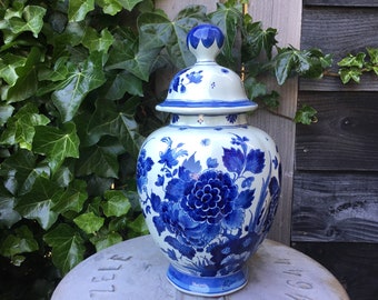 Lid Vase Hand-painted (1977) with beautiful floral decor, Royal Porceleyne Fles-Delft blue-decorative object -beautiful gift