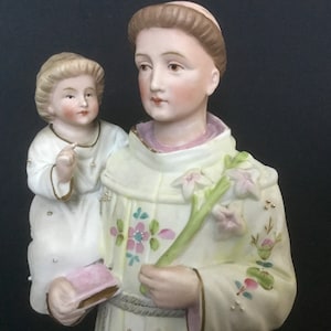 Holy statue Anthony of Padua with baby Jesus Ca 1920 biscuit porcelain