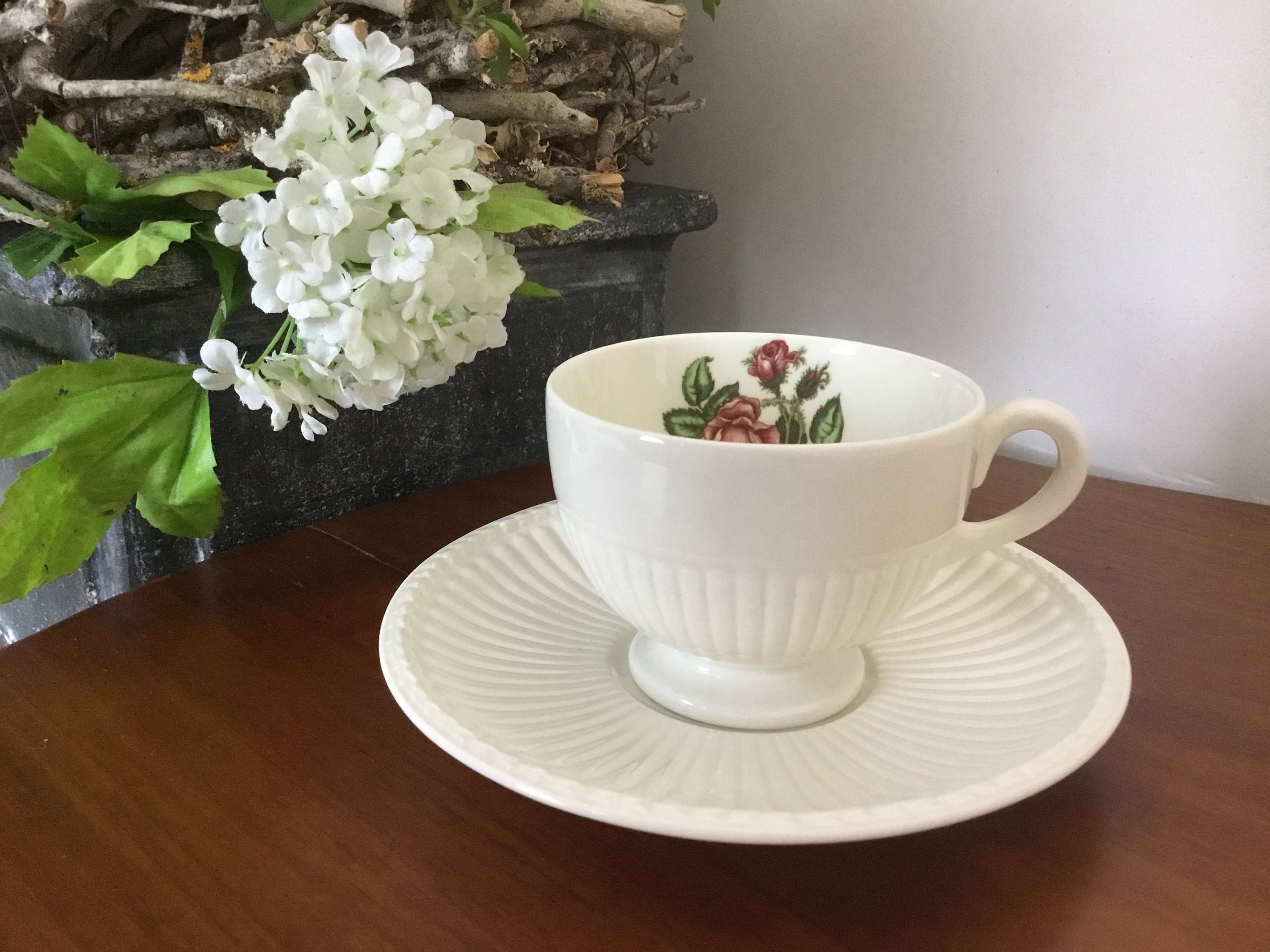 Wedgwood Tea Cup and Saucer - Cream White with Pink Rose - Chic - Eye-catching Quality - wide, low model - 1980