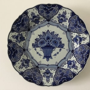 Oude Porceleyne fles wandbord gemaakt in 1919 handgeschilderde plaat bloemenmand - Koninklijke Porceleyne Fles - Delfts blauw -Groot formaat